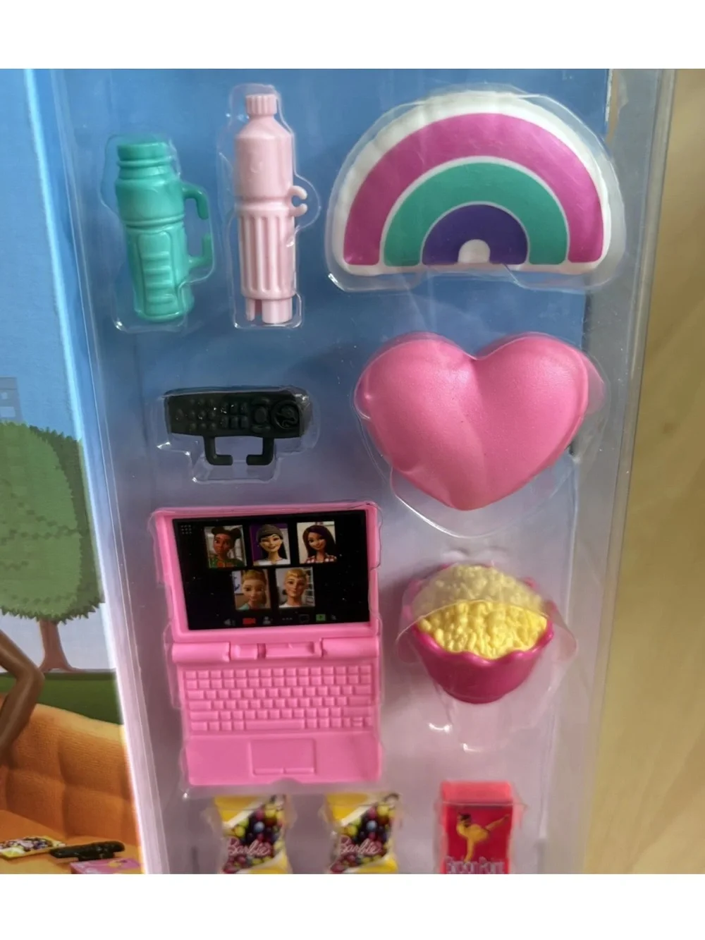 Barbie College Dorm Room Playset Big City Big Dreams w/ Furniture & Accessories